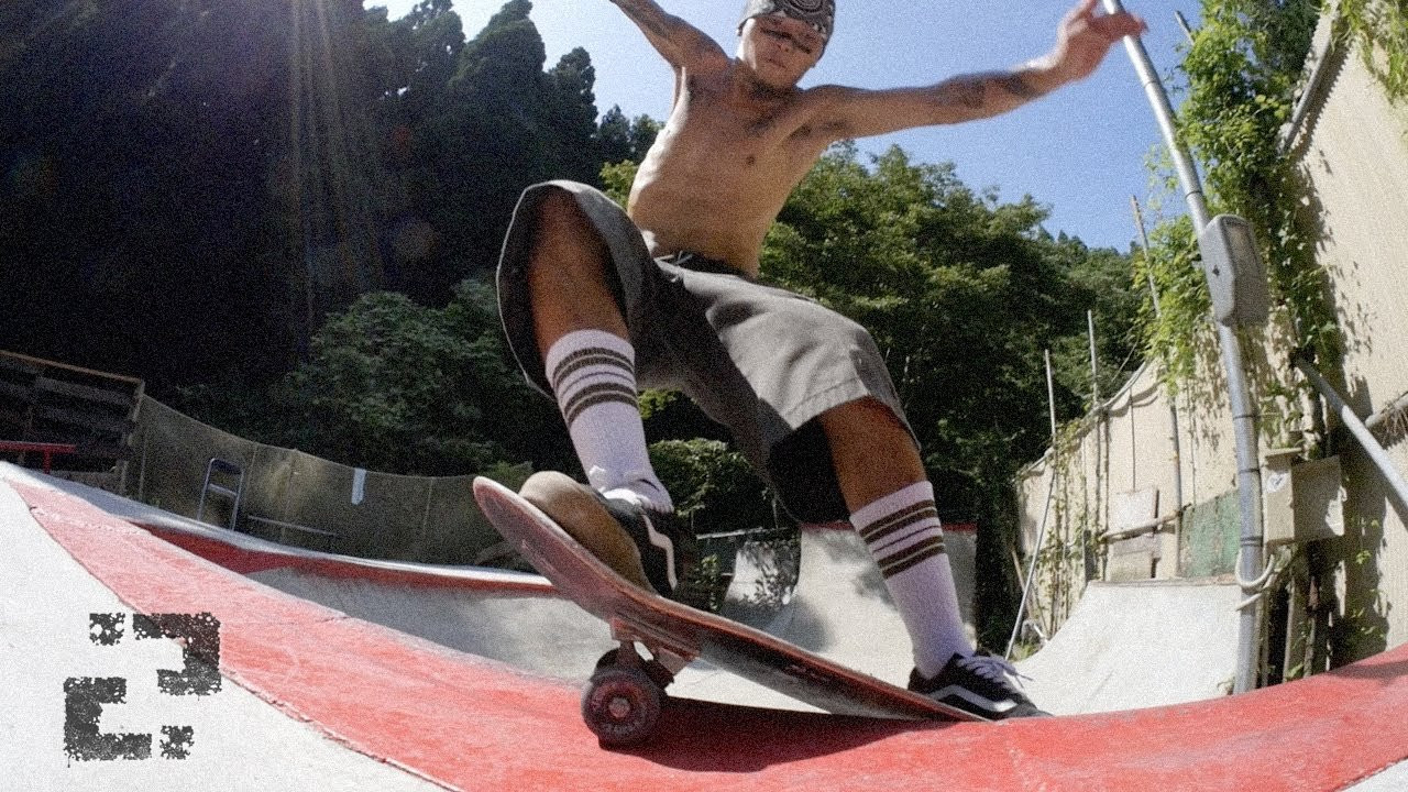 With the motto "We make our own place," Woods Skateshop is running a DIY skatepark called "Hageba" deep in the mountains of Takatsuki City, Osaka.<br /><br />Currently, two skaters are managing the park and are gradually expanding it with their own money.<br /><br />Inspired by this, skaters of the same generation and the next generation of kids have gathered together and started a small movement.<br /><br />This is a skate video of the whole process of their skating.<br /><br />- STARRING -<br />Yoshi<br />蝮<br /><br />- FILMED BY -<br />Rei<br />Yoshi<br />蝮 (Mamushi)<br /><br />- FRIENDS -<br /><br />Takeshi Kageyama<br />Kotora Mitani<br />Kaiyu<br />Daigo<br />Yusuke<br />Muraccho<br />Tokiya<br />Taku<br />Venice<br />souta<br />Rei<br />Haruto<br />Rinka<br />Yua<br />Red<br />Blue<br />田吾作<br />Pac<br />Hideki<br />Hiroto<br />Kai<br />Chinbow<br /><br />- DIRECTED & EDITED by -<br /><br />Rei Takazawa