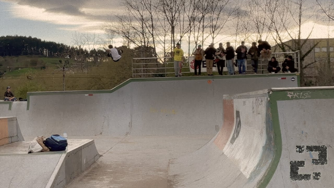 On May 30th, 2023 was the final Arteskate party at LLSP skatepark in Torrelavega, Cantabria in northern Spain because the skatepark will get destroyed to make changes on the train line that runs close by.<br /><br />Filmed / Edited by J. Hay<br /><br />Skaters: <br />Pepe Nuñez<br />Marko Rey<br />Ian Campbell<br />Jaime Mateu<br />Marta Halley<br />Izei Villacorta<br />David Sanchez<br />Sergio Cadena<br />Iraia Escobar<br />Juan Nplptmdb<br />Momiaka<br />Parse<br />Mikel Muguerza<br />Fran Tartañam<br /><br />and some other LLSP locals whose name I forgot...<br /><br />MC: Captain Jairo<br /><br />Music: <br />La Banda Trapera del Rio - "Monopatín"<br />Wet Cactus - "Self Bitten Snake"<br /><br />Live Music: <br />Mota Blues (https://motablues.bandcamp.com/)<br />Z E R O (https://zeropunkrock.bandcamp.com/)<br /><br />Unfortunately I missed Wet Cactus and the rest of the festivities because I went by ambulance to the hospital to get a gash on my head stapled after falling mysteriously on the dance floor, splitting my head open on the metal guard covering the electricity cables.<br /><br />@arteskate_fest / @LLSPVHS<br /><br />Full article at https://www.confuzine.com/2024/05/07/arteskate-llsp-torrelavega-spain-2024/