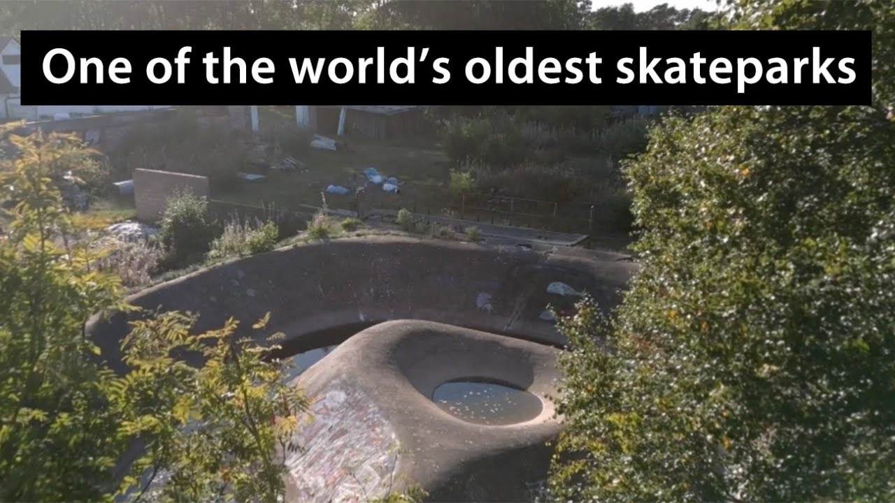 Sweden's oldest skatepark Automobilen was built in July of 1978 and is one of oldest skateparks in the world. Filmmaker Jonathan Lomar @vargtassfilmproduktion has been diving into the history of this skatepark, to document and showcase the importance of this place. With the upcoming release of "Skateboard på Svenska", Automobilen will finally get the recognition it rightfully deserves.