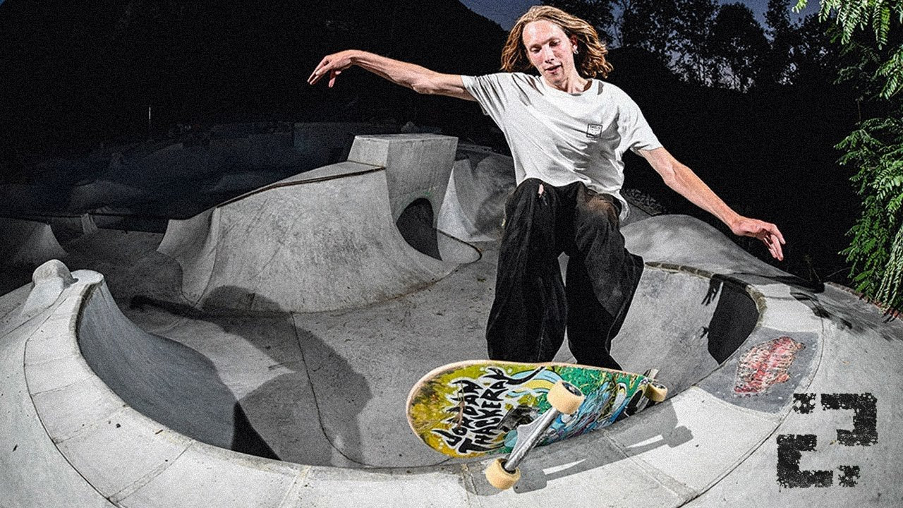 The Jean Jaques Family Tour video 'Into the Alps' - summer 2022!<br /><br />Video by Ben Daeleman<br />Edit by Ben Daelman and Jelmer Leemans<br />Additional filming by Hans Claessens and Nick Bax<br /><br />Full article in Confusion Magazine issue 33 <br />Online at https://www.confuzine.com/2023/03/21/into-the-alps-jean-jaques-family-tour/<br /><br />www.jeanjaques.com<br />IG: @jeanjaquesdistribution