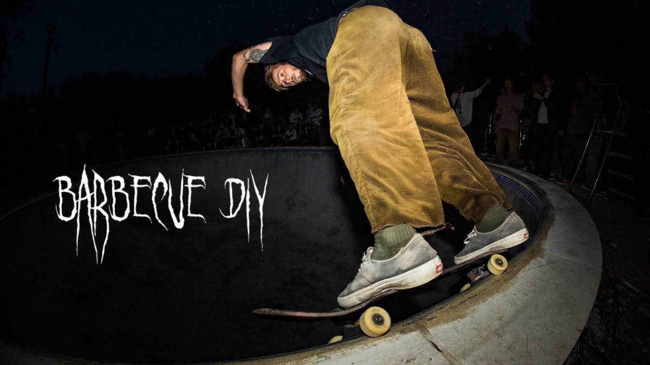 Last October 29th, the French DIY scene gathered in Enzo's garden at the Barbecue DIY to celebrate Halloween and inaugurate the brand new doorway with a few Swiss and Belgians who joined and really fired up the event!<br /><br />Filmed by Felix Lahache @salba_sauce <br />Additional footage by Awalice Fall-Mabon @awal.p.i.m.pante <br />Edited by Adrien Motte @eikon.photo<br /><br />Full article with photos and video at: https://www.confuzine.com/2023/02/07/barbecue-diy-south-france/