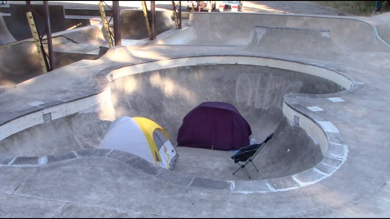 The Coastal Crusade follows Frank Gallager, Will Brandt, Jacob and Eric Hutchinson down the coast on an escape route from Portlandia. Will (@wills_storagebin) frontside grinds all pool coping in sight and leads the charge while Eric (@nbdgod) dances with the edge. Frank (@frontsidefrank), a true locomotive, pounds countless Yerbs to become an unstoppable force for 5 days straight. <br /><br /><br />Edited by: Eric Hutchinson