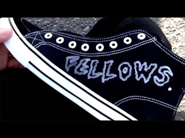 "FELLOWS"は日本全国の個性的なスケーター達、その中でもPOSSESSED SHOEを履いてスケートボードをしてくれているスケーター達に日常のスケートボードを撮影させてもらったホームビデオです。<br /><br />SKATERS : KAZUAKI TAMAKI, RINNOSUKE FUKUDA, DAICHI TOMITA, YOSUKE SAKURAI, HIROTTON, YUYA ONO, ATSUSHI SASAKI, TOMI, KENJI TANAKA, RYO SEKOZAWA, AKIRA YOSHITAKE, RYUICHI MURAKAMI, SATOSHI HAYASHI, KAZUFUMI NORO, DAISUKE KAGOSHIMA, SHINE HIKARU, YUSHI KOMURO, NOBUAKI MATSUZAWA, KAZUAKI YAKUSHIJIN, SANAE SAKAMOTO, KATSUYOSHI SUZUKI, NAONARI KARIYA, YUYA OKUDA<br /><br />MUSIC : "MEDITATION" 着火舌朗＆ブリブリーズ feat 着火舌維持<br /><br />DV CAMERAS : POSSESSED SHOE, MURATA.IND.LTD(FOOTAGE OF KAZUAKI TAMAKI)<br /><br />MURATA.IND.LTD https://www.youtube.com/watch?v=EmcTGohxc_U