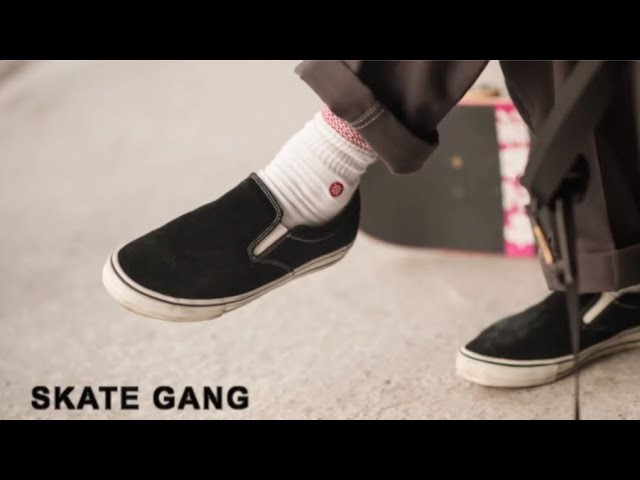 POSSESSED SHOE.CO<br />"SKATE GANG" SLIP ON CM<br /><br />RIDER : MARU<br /><br />https://www.possessedshoe.com