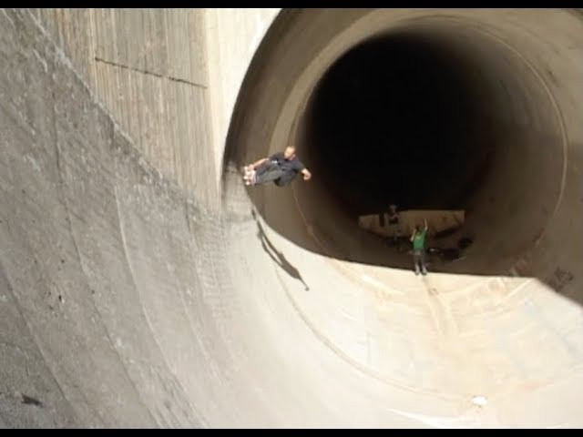 Dumb Skateboards 2018 promo featuring Daniel Cardone, Matteo Carmagnini, Giulio Pietroiusti, Chicco Di Paolo, Alessio Zanfeim, Simone Verona, Tom Derichs, Giovanni Grazzani, Nicola Giordano, and Raffaele Pola. <br /><br />Film and edited by Giovanni Grazzani