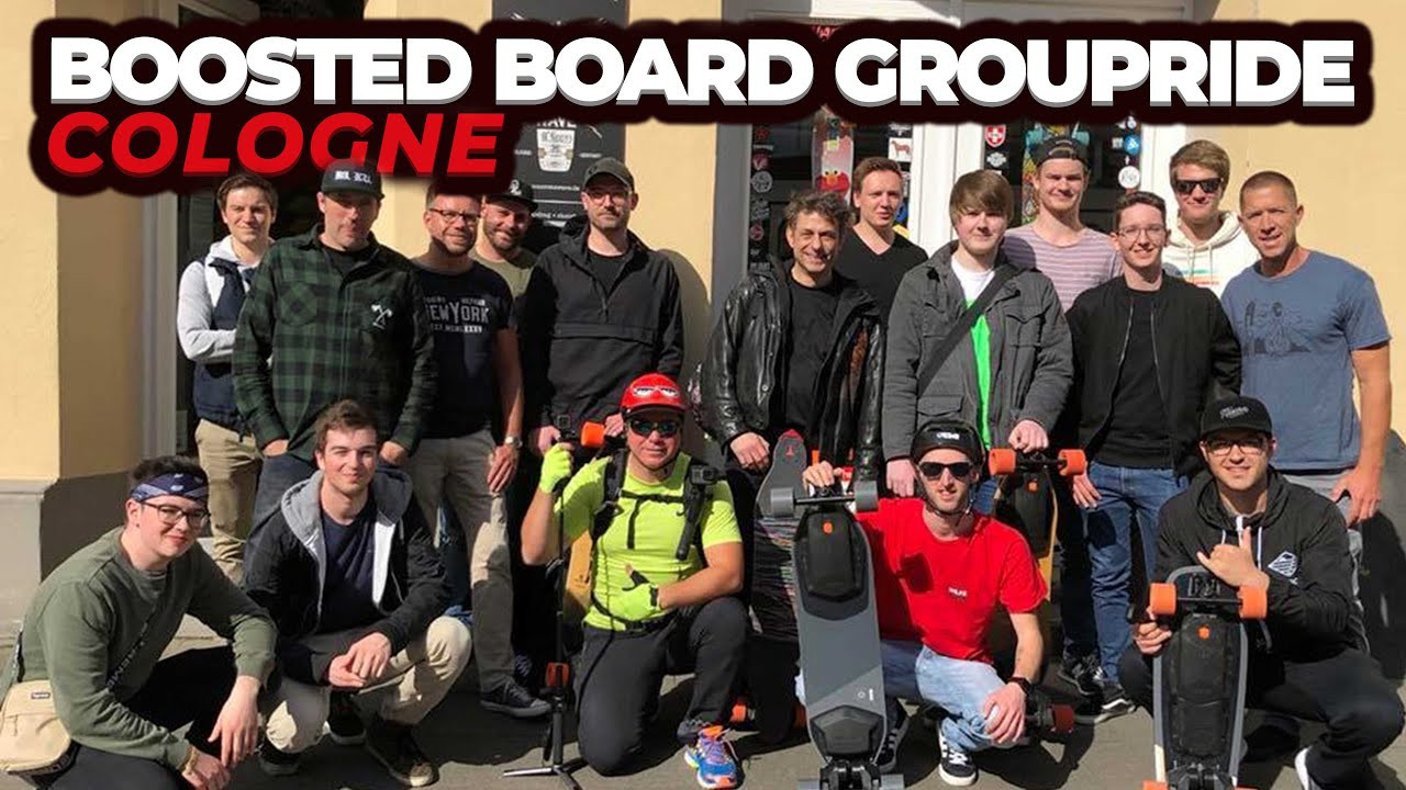 Dies war der erste Boosted Boards Group Ride in Köln. Vielen Dank an den Concrete Wave Skateshop! Hier alle Infos zu dem Event: https://www.facebook.com/events/224081551694620<br /><br />Bitte tragt beim Fahren eines E-Skateboard IMMER einen Helm: https://amzn.to/3em7itr<br /><br />Ich habe viele coole Leute getroffen und konnte viele Boards fahren. Mein Favorit ist das Boosted Mini S. Wirklich kleines Board mit genügend Power und perfekt zum pendeln.<br /><br />💚IM VIDEO<br />Concrete Wave: https://www.youtube.com/user/Concretewaveshop<br />Boosted Boards: https://www.youtube.com/user/BoostedCommunity<br />Carsten Schmidt: https://www.youtube.com/channel/UCCpG_IAtHPqxgwmgaZBki-A<br />PersonalGuide Angelo: https://www.youtube.com/channel/UCt2HTJemAEKKGwkOi0J8vvg<br /><br />🫴🏻 SOZIALE MEDIEN<br />┕ Instagram ⇢ http://instagram.com/hobscotch<br />┕ Komoot ⇢ https://www.komoot.de/user/1455901412410<br />┕ Strava ⇢ https://www.strava.com/athletes/67307432<br />┕ Discord ⇢ https://discord.com/invite/PcnerhS<br />┕ Webseite ⇢ http://www.hobscotch.de<br /><br />──────────────────────────────<br />Geschäftliche Anfragen: info@hobscotch.de<br />──────────────────────────────<br /><br />🛠 AUSRÜSTUNG<br />┕ Hauptkamera ⇢ https://amzn.to/3NRiq2i *<br />┕ Zweitkamera ⇢ https://amzn.to/3xi8glR *<br />┕ Mikrofon ⇢ https://amzn.to/3963RZS *<br />┕ Ansteckmikrofon ⇢ https://amzn.to/3oQzpaN *<br />┕ Rahmentasche ⇢ https://amzn.to/3GO8c0e *<br />┕ Lenkertasche ⇢ https://amzn.to/3zimHHX *<br />┕ Jacke⇢ https://tidd.ly/3MOdAUo *<br />┕ Baselayer lang ⇢ https://tidd.ly/3CwDAzk *<br />┕ Baselayer kurz ⇢ https://tidd.ly/3vMUK8c *<br />┕ Trikot lang ⇢ https://tidd.ly/3CN6UkL *<br />┕ Trikot kurz ⇢ https://tidd.ly/3CKeHQ5 *<br />┕ Bib Winter ⇢ https://tidd.ly/3Tr6tTQ *<br />┕ Bib Shorts ⇢ https://amzn.to/3oQqbvk *<br />┕ Fahrradbrille ⇢ https://tidd.ly/3U9BjRI *<br />┕ Meine vollständige Ausrüstung findet Ihr hier: https://hobscotch.de/equipment<br /><br />──────────────────────────────<br /><br />👐🏻 Versichere dein Fahrrad auch beim Radsport und Downhill fahren!<br />Nutze meinen Rabattcode "HBSC8" und spare den ersten Monatsbeitrag ⇢ https://helden.de/bike/?src=hbsc&presetVoucher=HBSC8&utm_source=ner&utm_medium=li&utm_campaign=de.po.ro.sa. ᵂᴱᴿᴮᵁᴺᴳ<br /><br />👕 Spare 15% auf die Fahrradkleidung von INBIKE mit meinem Rabattcode "HS15" ⇢ https://www.inbike.cc?ref=100 ᵂᴱᴿᴮᵁᴺᴳ<br /><br />──────────────────────────────<br /><br />📌 KAPITEL<br />00:00 Intro<br />00:26 - Concrete Wave Skateshop<br />00:42 - Mellow Board<br />01:46 - Boosted Board Mini S<br />06:40 - Boosted Group Ride Cologne<br />15:56 - Boosted Board Stealth<br />17:52 - Boosted Board Plus<br /><br />──────────────────────────────<br /><br />🎵 MUSIK<br />Die verwendete Musik stammt von Epidemic Sound: https://www.epidemicsound.com/referral/jovz0l *<br /><br />──────────────────────────────<br />Die mit Sternchen (*) gekennzeichneten Links sind sogenannte Affiliate-Links. Wenn Du auf so einen Link klickst und darüber einkaufst, bekomme ich vom betreffenden Online-Shop bzw. Anbieter eine kleine Provision. Dies hat keinerlei Auswirkungen auf den Preis.<br />──────────────────────────────<br />#boostedboard #concretewave #cologne