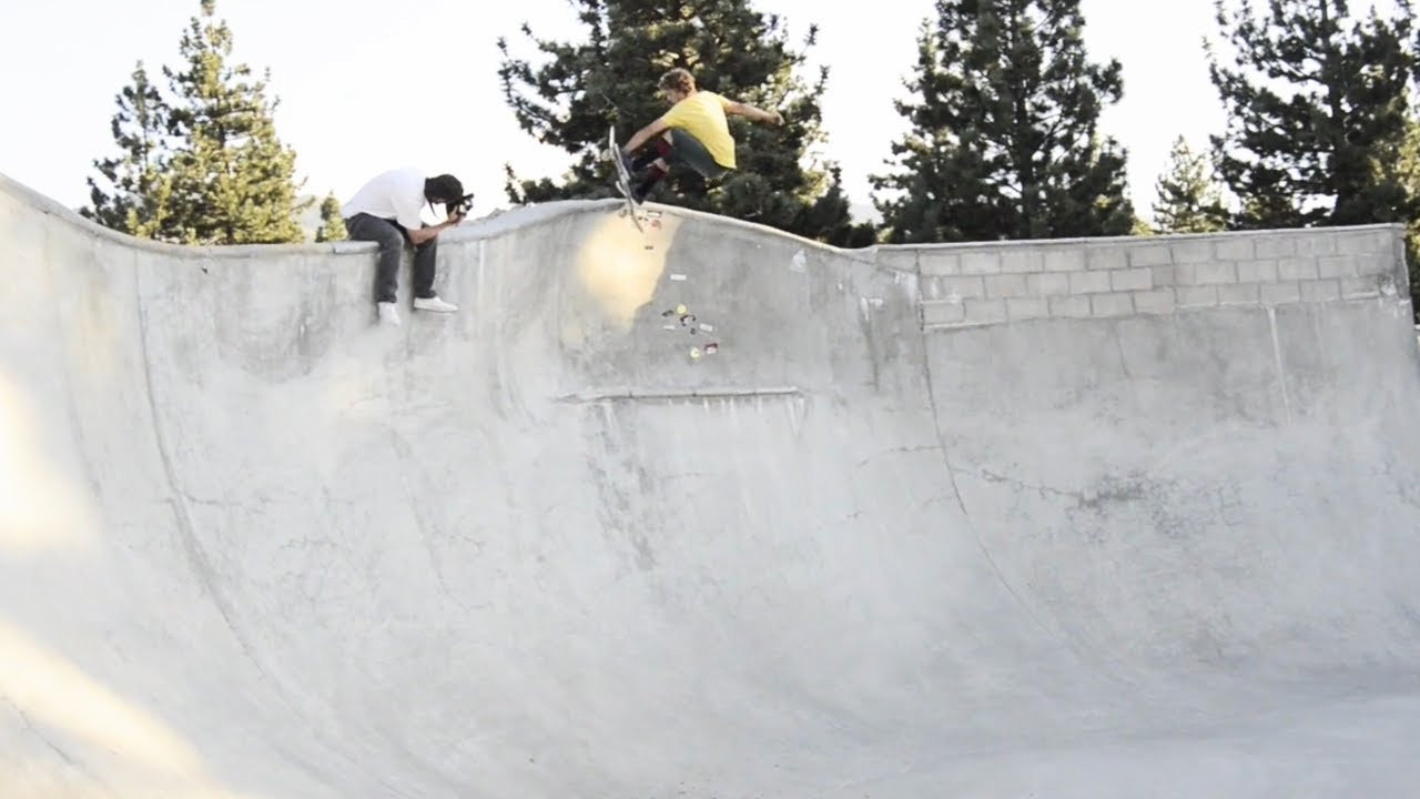 Watch Jamie Mateu skate Mammoth skate park for the first time!<br /><br />Skater: @jaimemateuSB