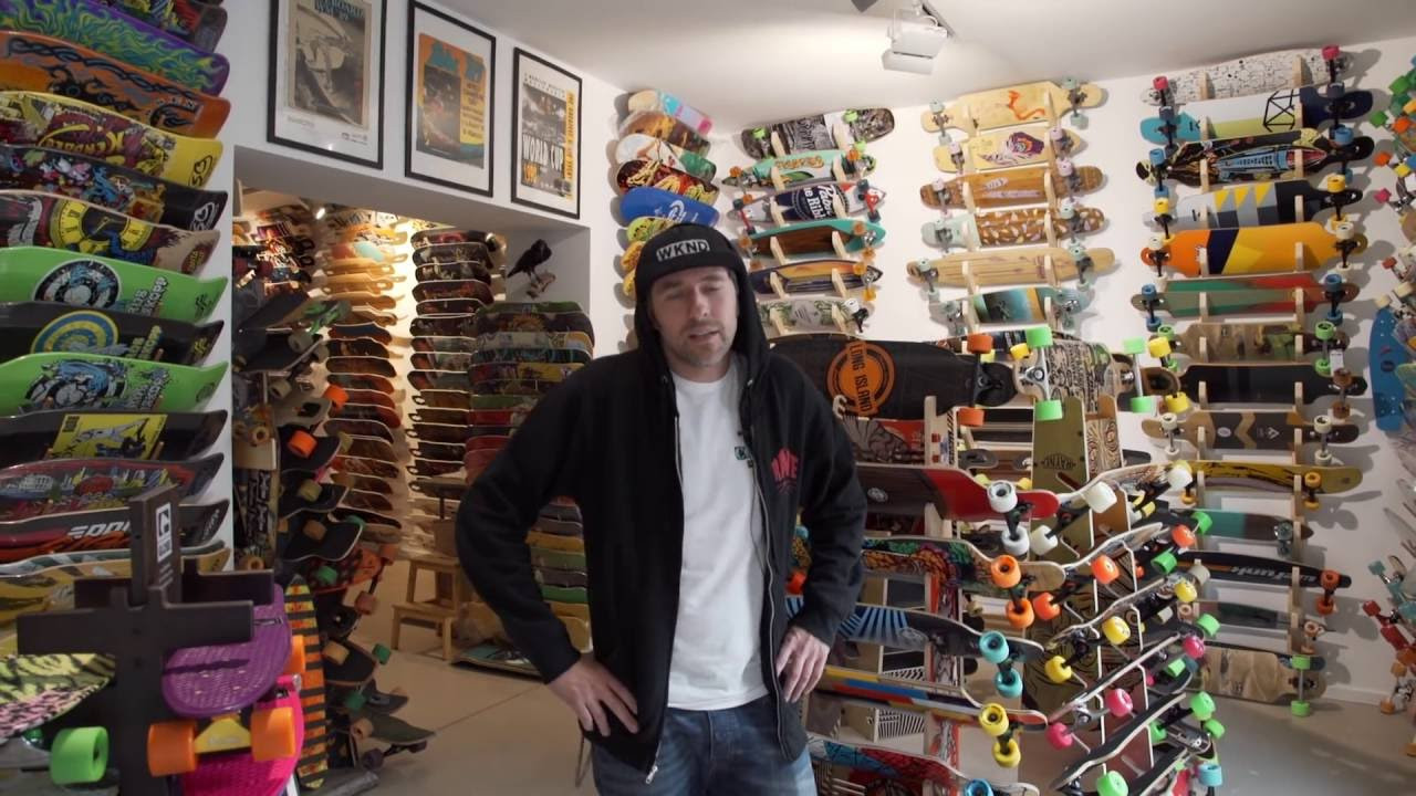 Hier stellen wir euch unseren neuen Laden in Köln Ehrenfeld vor. <br /><br />Bis ganz zum Ende anschauen lohnt sich! Rabatte Rabatte...<br /><br />Neue Adresse: Subbelrather Str. 140 in 50823 Köln/Ehrenfeld. <br /><br />U-Bahn Haltestelle Liebigstr. Linie 5 oder Bus Linie 142<br /><br />Zudem gibt es News zu unserem neuen Webshop und ganz am Ende noch eine kleine Überraschung....<br /><br />www.concretewave.de