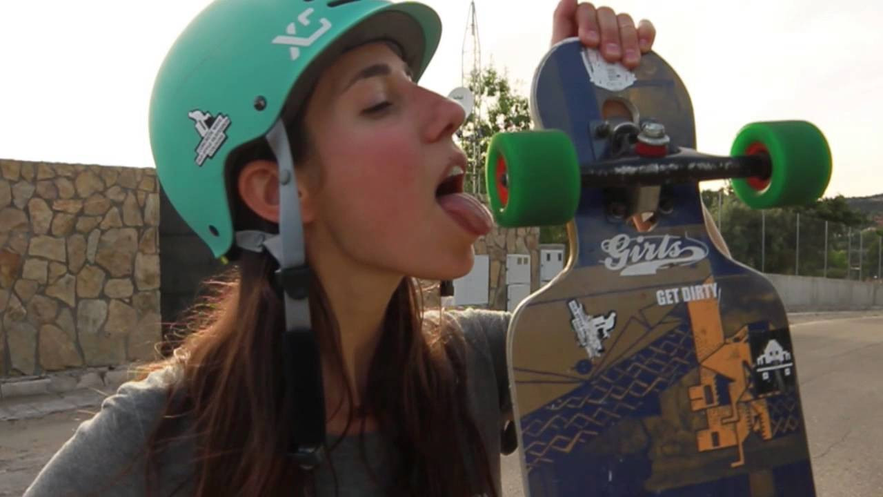 Rider & Wheel licker: Valeria Kechichian<br />instagram.com/valeriakechichian<br />twitter.com/valkechichian<br /><br />Film & edit: Noelia Otegui Fotografía www.Facebook.com/NoeliaOteguiFotografia<br />www<br /><br />Additional filming: Javier Velasco Sanz<br /><br />Song: The Bouncing Souls - Kids & Heroes<br /><br /><br />www.longboardgirlscrew.com<br />www.concretewave.de <br />www.bastlboards.com <br />