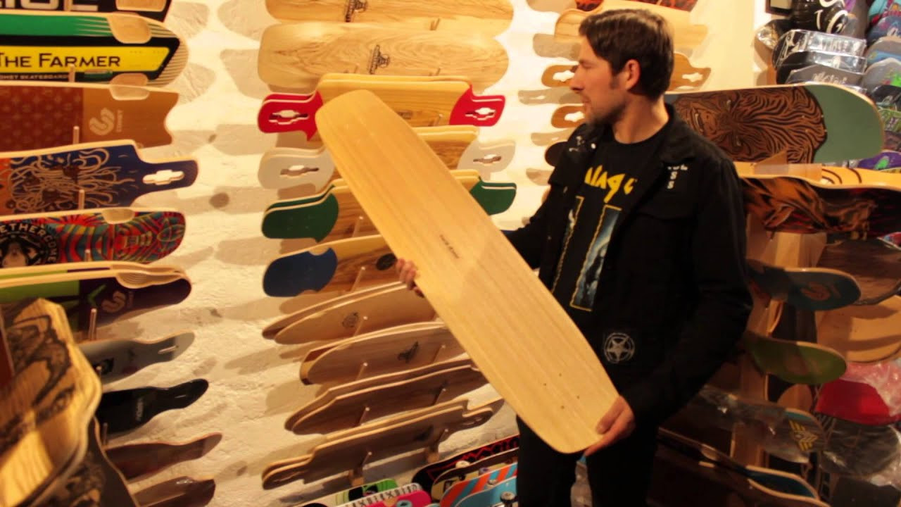 Video Blog Nummer 17. Auch dieses mal gibt es wieder ein paar Termine und jede Menge neue Produkte von Root longboards, Kaliber skateboards, Skull Skates und die neuen Heavy Metal Series decks von Slayer, Anthrax, Judas Pries und Motörhead.