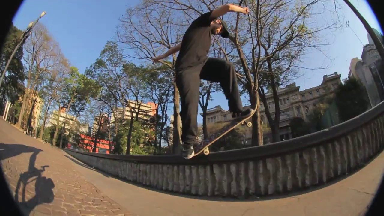 Vinicius Santos' part in "Ceremony", the Blaze Supply Movie<br /><br />Vinicius, straight from the east side of São Paulo, is the Ceremony's super hero. The last part is well deserved, and i let you witness the madness.<br /><br />Music: "Rari Feat. Lil Yachty, Famous Dex & Ugly God" Carnage<br /><br />Visit our site www.blazesupply.eu