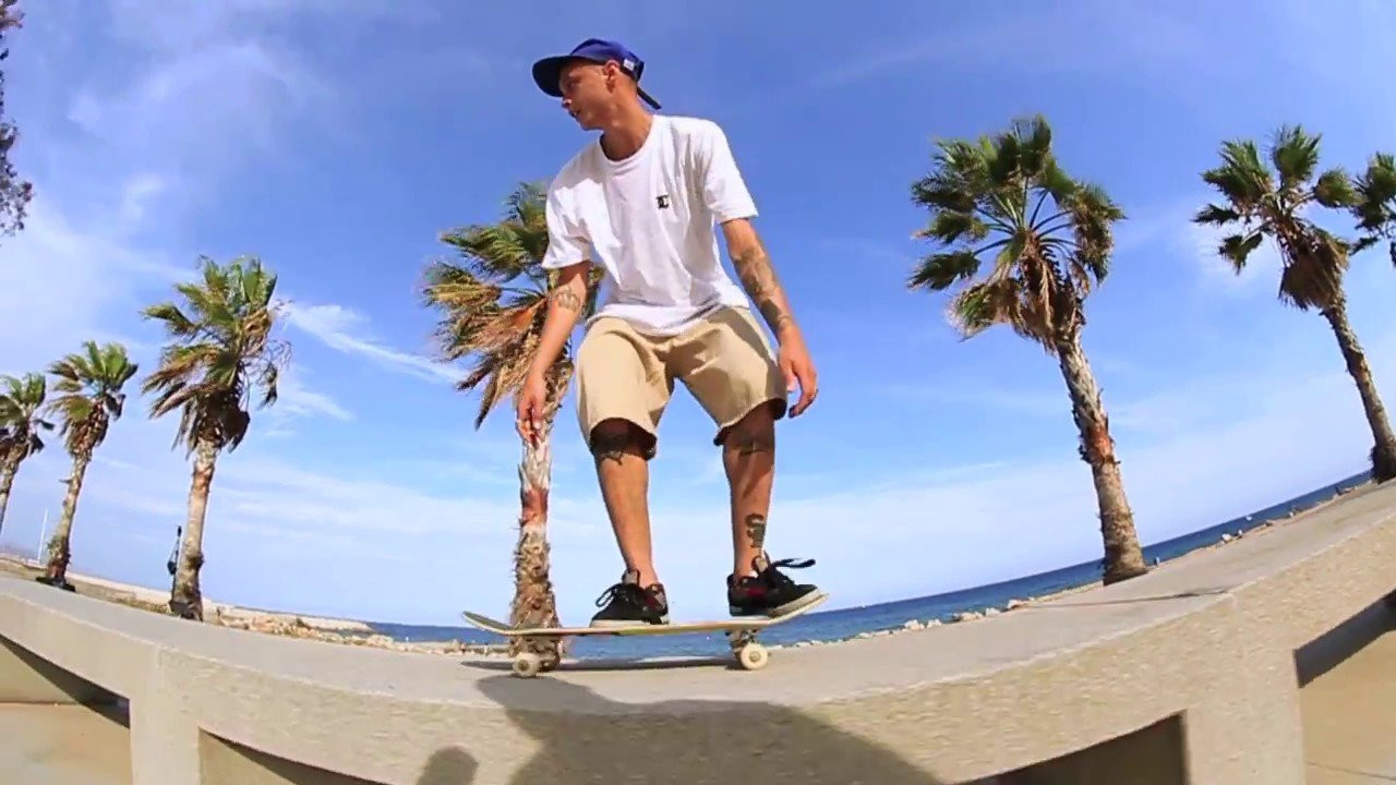 JP Dantas' part in "Ceremony", the Blaze Supply Movie<br /><br />Jp aka "Anjinho", originally from São Paulo, is the last pro that entered the team. He is one of the most famous local from the Vale do Anhangabaù, SP's mythic spot. Watch this part and you will see he is not only a bacon lover! <br /><br />Music: "Beef" Juice J<br /><br />Visit our site www.blazesupply.eu