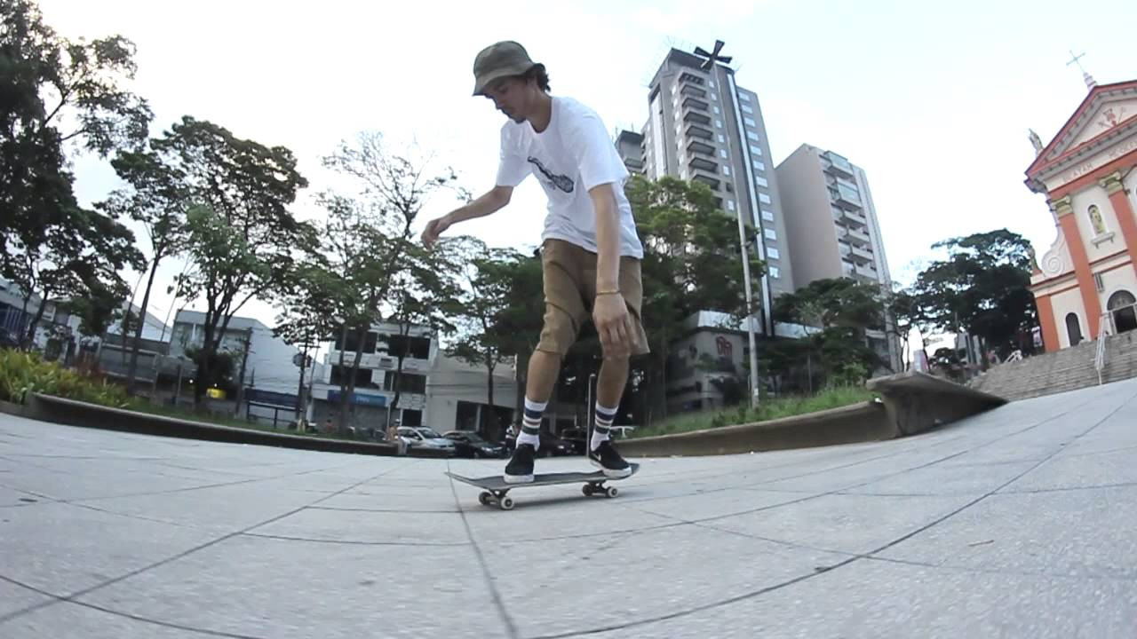 Filmed in Brasil by Rafael Galvao, in Lyon and Barcelona by Aristide Bruchon, Max Geronzi, Vincent Jugnet.<br />Edited by Aristide Bruchon.<br />www.blazesupply.eu