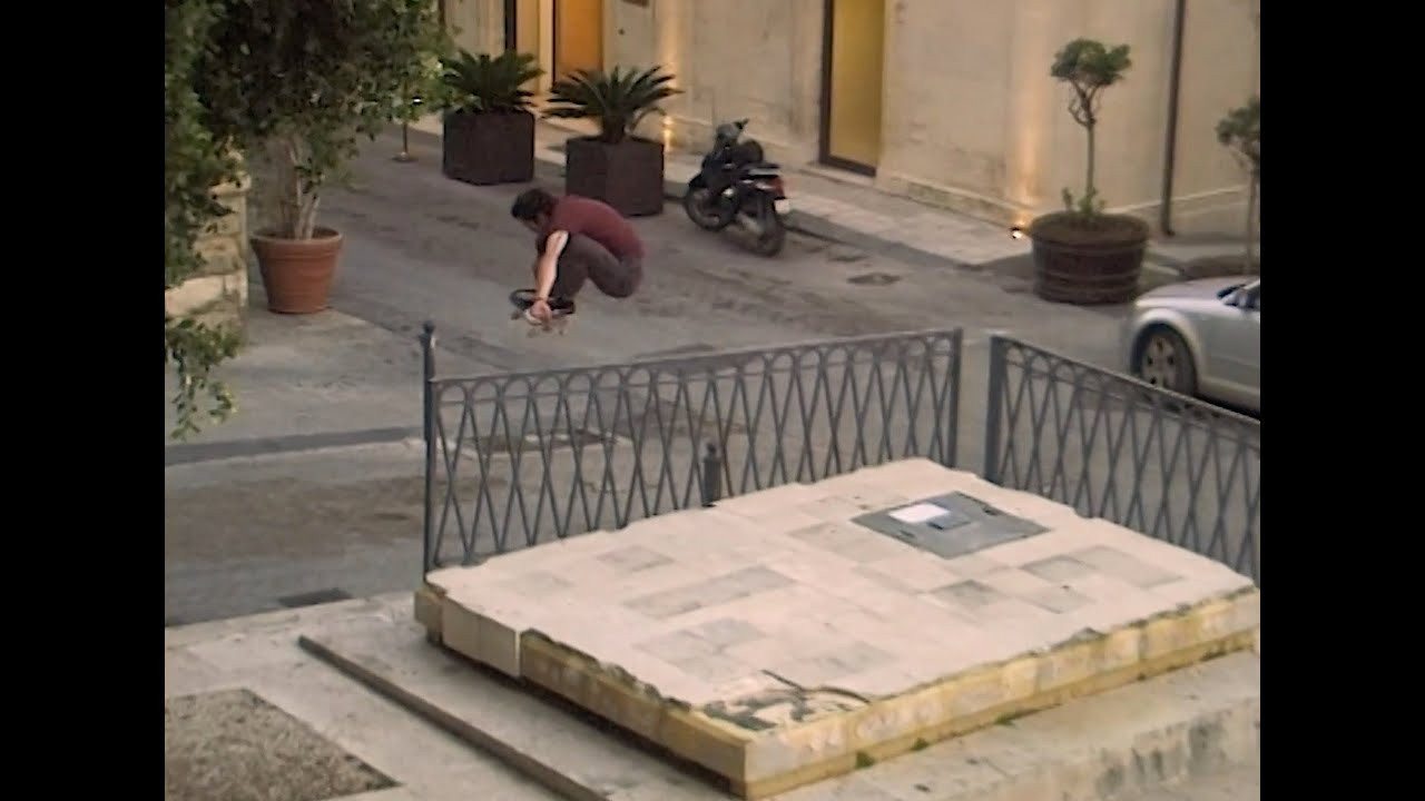 Mattia part from "Ho Fame" Video.<br /><br />Full video:<br />https://www.youtube.com/watch?v=AM4sdv0rM3M