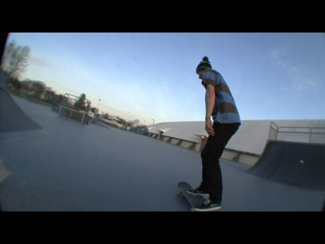 March 20, 2011. Barry skating overlook skatepark, special guest Frank the Tank. I do not own the rights to the music in this video. #skateboarding #skatevideo #skating #overlook #overlookskatepark #pennsylvania