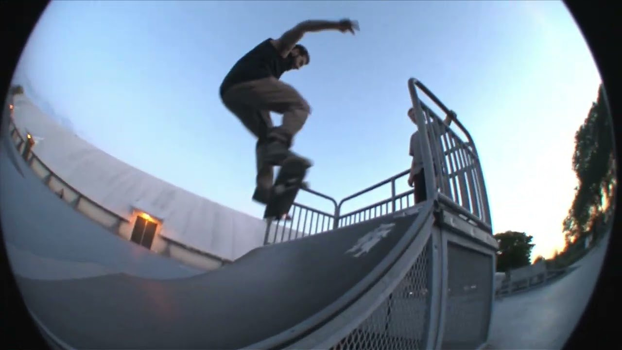 November 2, 2013<br />some clips left over from the making of "overlook for life". #skateboarding #skatevideo #skating #overlook #skatepark #pennsylvania #lancaster