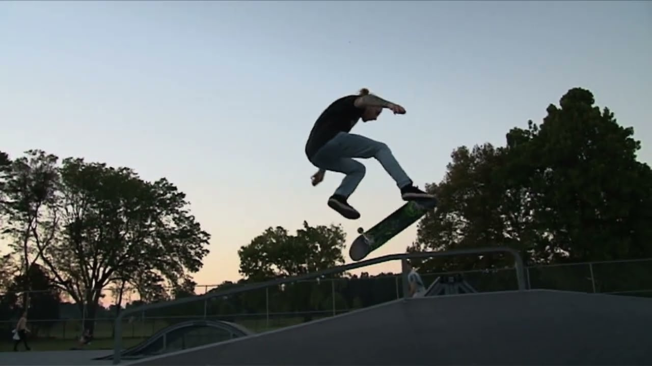 April 14, 2017<br />Get well soon Jway! I do not own the rights to the music in this video. All rights reserved. #skateboarding #skatevideo #skating #pennsylvania #overlook #skatepark #lancaster #pinkfloyd