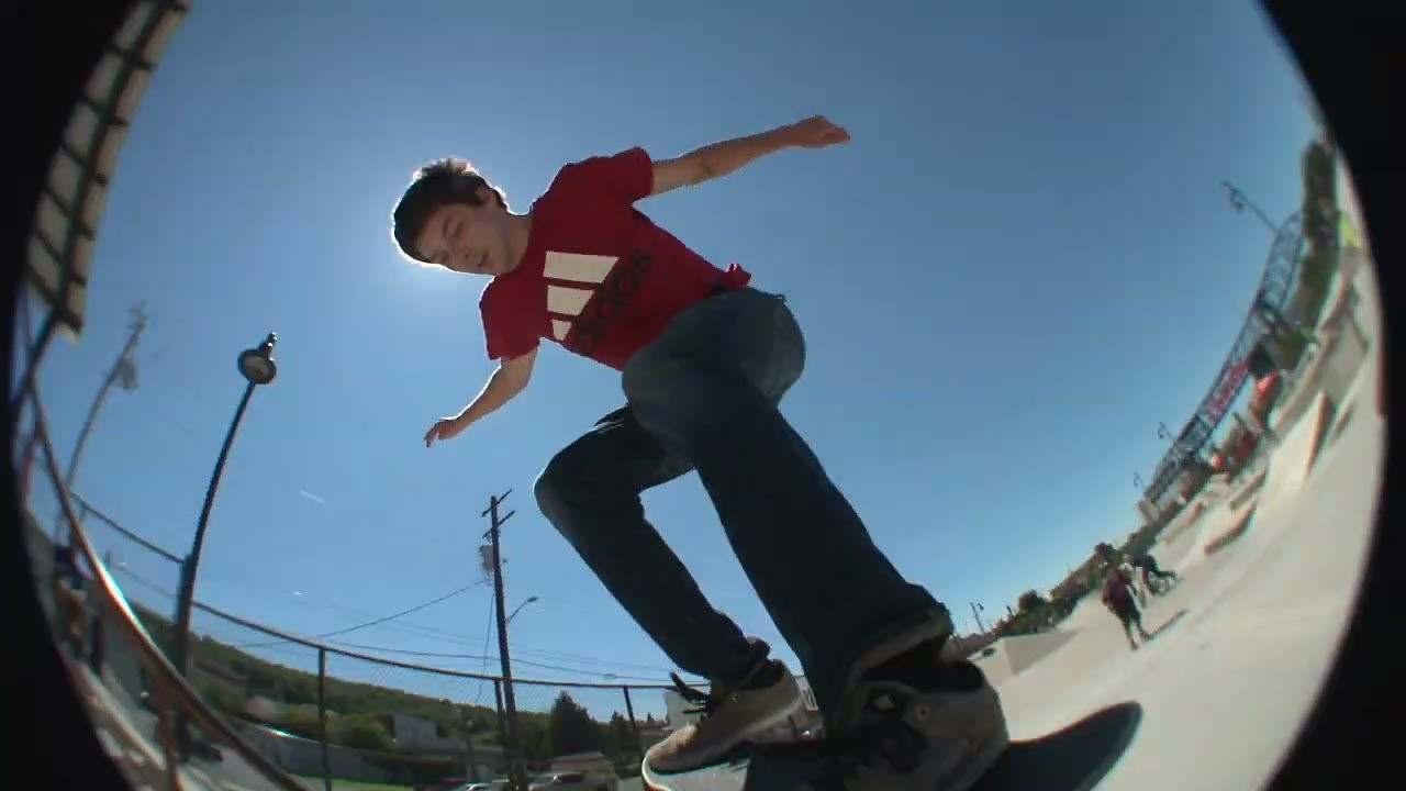August 8, 2017<br />The homies skating Overlook, Reid and Bethlehem. Additional filming GX2STACKS. I do not own the rights to the music in this video.<br />#skateboarding #skatevideo #skating #pennsylvania #skatepark #lancaster #overlook #bethlehempa #york #arielpink