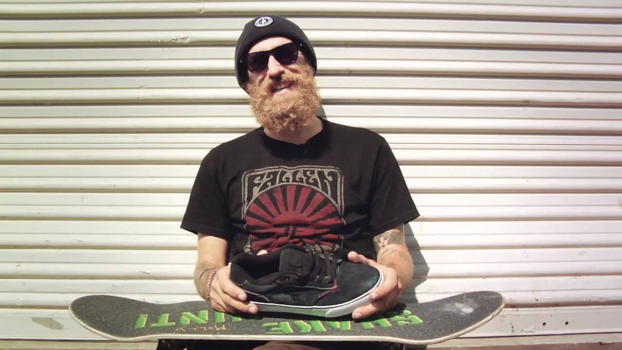 Slash talks about the new Slash Pro colorway the double rainbow.
