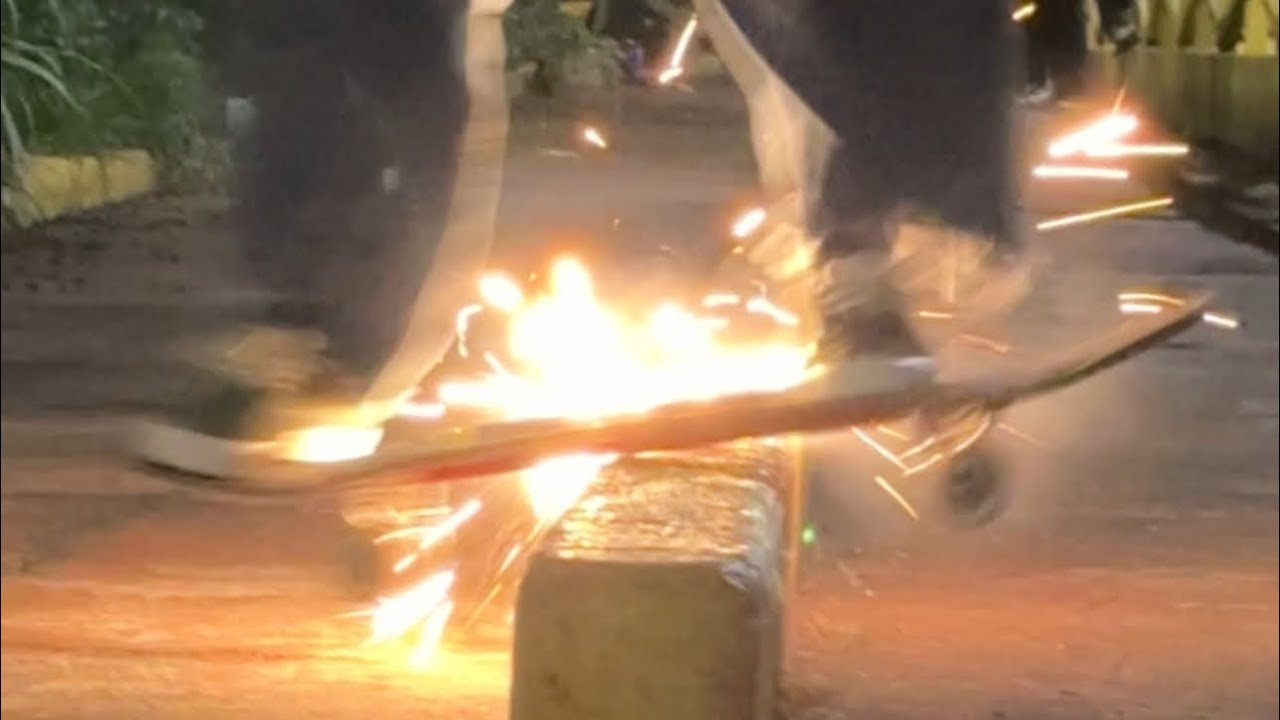 Esta vez nos fuimos a probar “Los Rieles del Infierno” con nuestros hermanos de Chilango Skate junto con Aaron, Rodrigo, Ander y Befree, disfruten de “Los Rieles del Infierno” 😍😍😍.