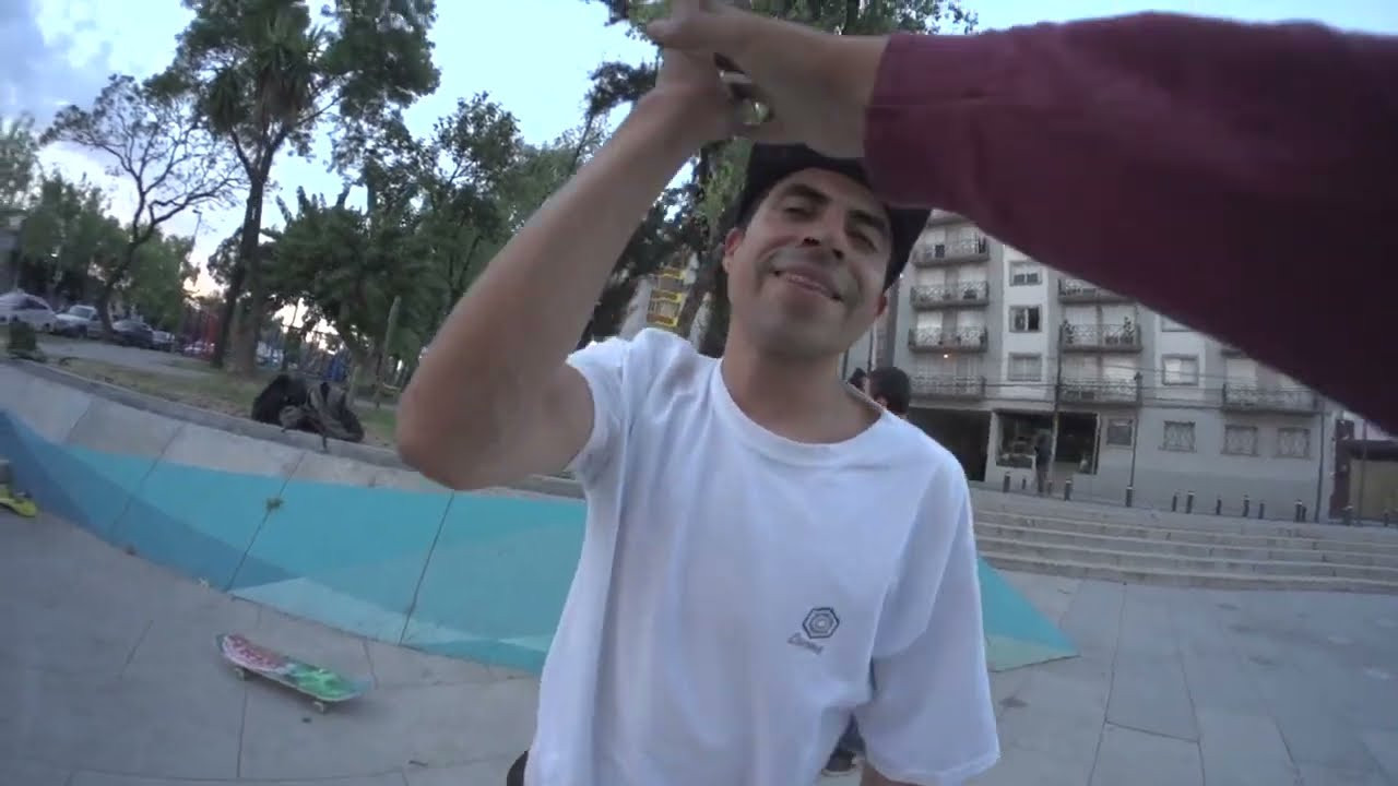 Seguimos festejando los 13 años de audiovisuales de @copalpatinetas quienes ahora nos traen el EN CRUDO de cuando hicieron PRO a OMAR VARGAS SIRO que esta brutal, recuerden seguir las redes de Copal Patinetas / Copal Textil / Copal Skateshop que tendremos sorpresas para ustedes.