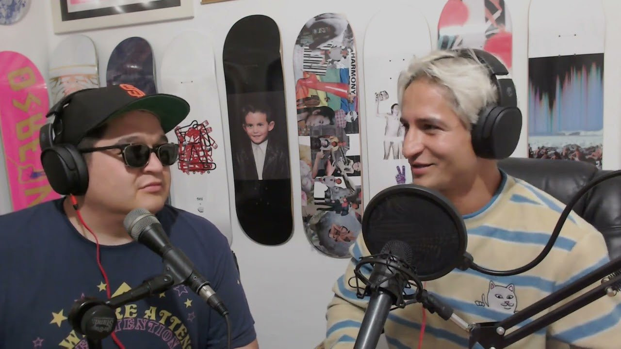 Uno de los patinadores con más talento en nuestro país, candidato a llegar a los olímpicos, nos cuenta un poco del camino que lo ha llevado hasta ahi y nos promete una medalla en este episodio del Octavo Arte.