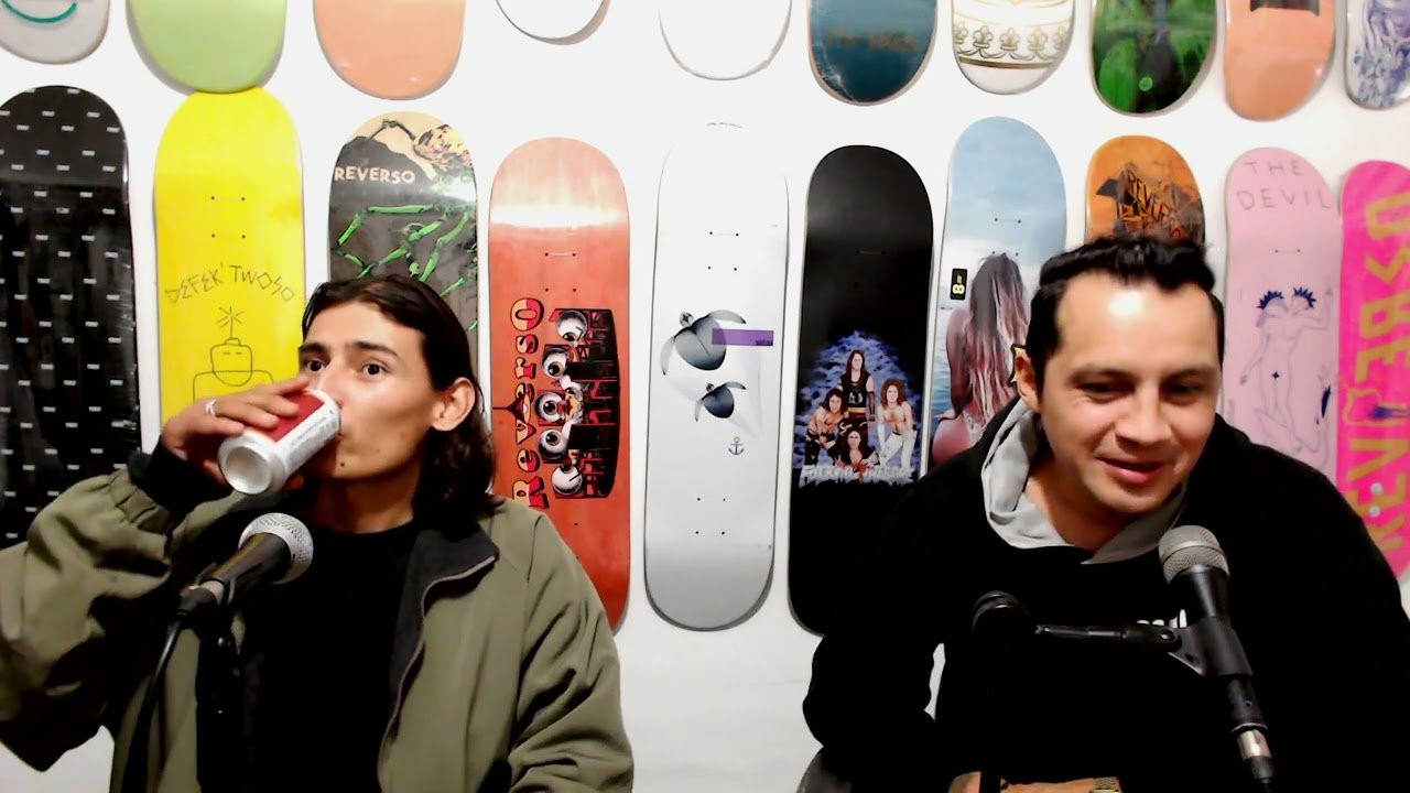 Mucho hemos platicado de este tour que Gremio hizo a la Cd de Barcelona, que es una de las mejores cosas que han pasado y que respetamos, pero que mejor que nos cuenten de viva voz Polo y Egiie que son parte de este grupo que viajo a conquistar Barcelona.