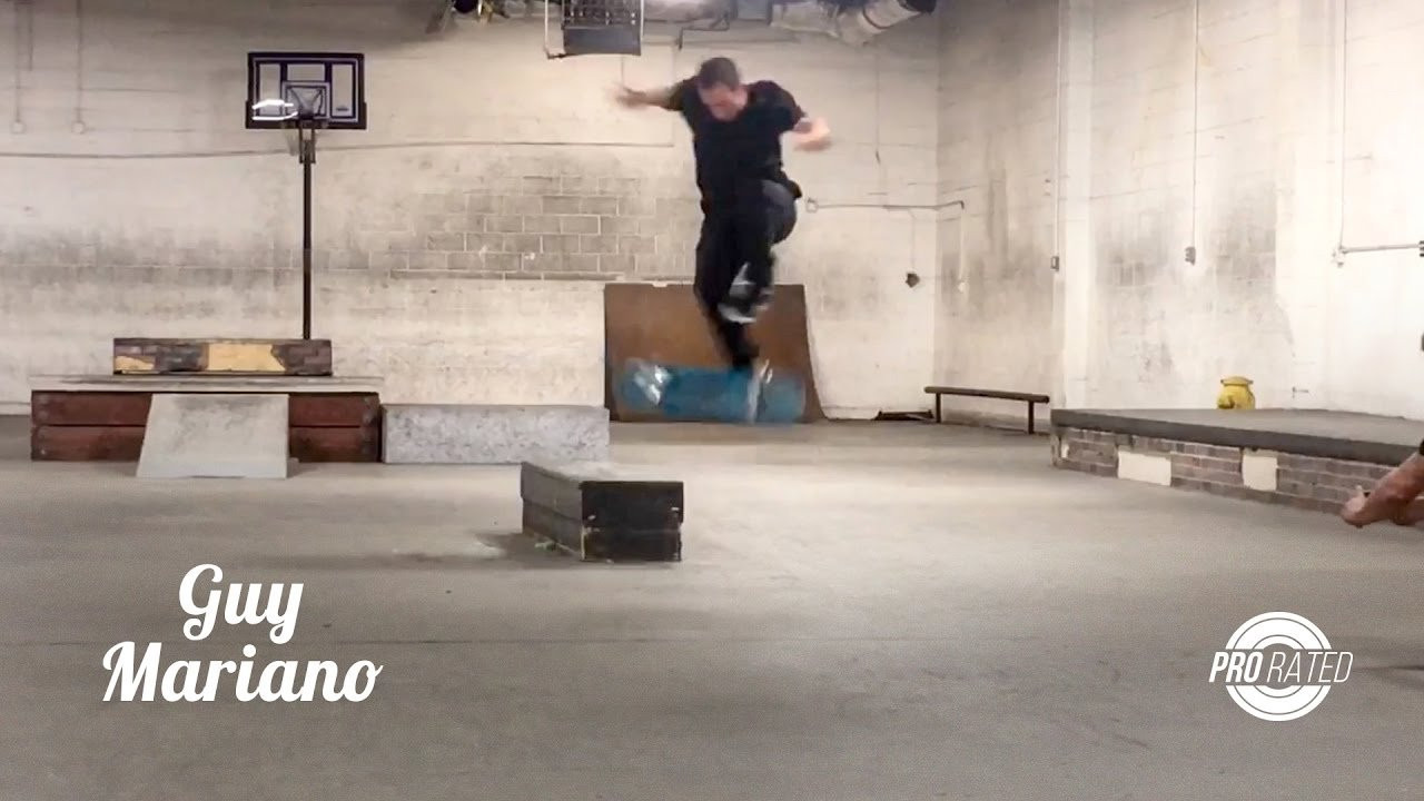 New Guy Mariano Pro Rated Bearings with wax hot sauce bottle.<br /><br />http://andalebearings.com<br />SUBSCRIBE -- http://bit.ly/SubscribeAndaleBearings