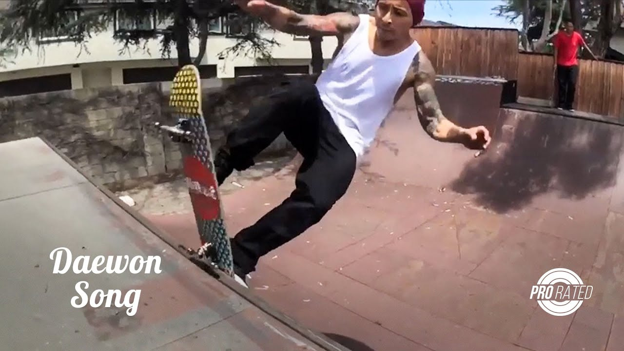Daewon skating just his bearings, no wheels needed! Daewon's Donuts Signature Pro Rated Bearings. Designed and tested by Daewon to withstand the wear and abuse of everyday skateboarding.<br />SHOP -- http://andalebearings.com/shop/daewon...<br />SUBSCRIBE -- http://bit.ly/SubscribeAndaleBearings