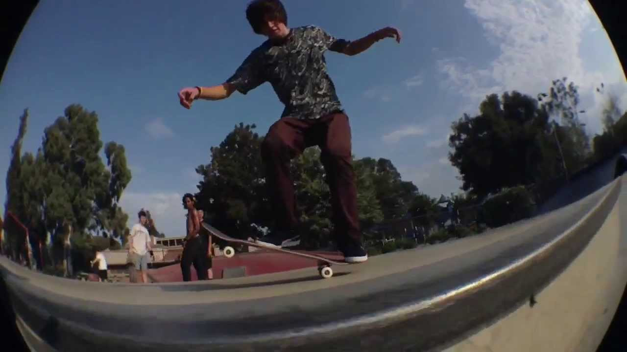 Andale Am James Espinoza getting wheelie dope for our Iphone.<br />http://www.andalebearings.com/