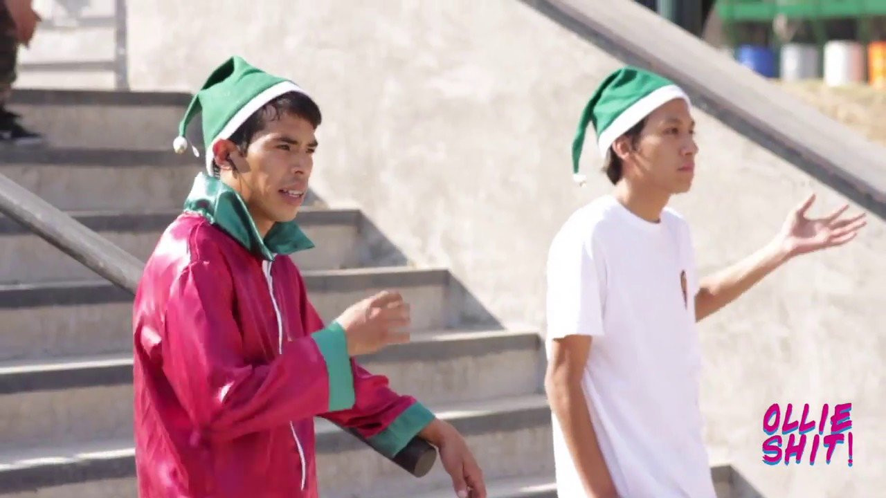 Santa Clos y sus duendes, aterrizaron el trineo en Consti para armar una patinada y llevarle regalos a los verdaderos fans de esta marca hecha en México.