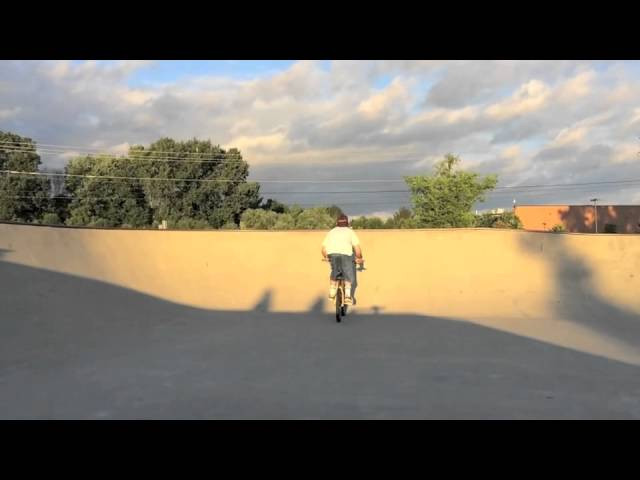 AKA "Baby This Ain't Hip-Hop This is My Life 2"<br /><br />Steven enters the good years in the summertime, barbecuing after work and he's gotta get a session in. A lot of shit filmed by a lot of people. All Steve can say is thanks to the homies who still shred and no thanks to the fools who don't. With a new bike from S&M coming soon, and trail season in full bloom, all we can do is wait to see Part 3.