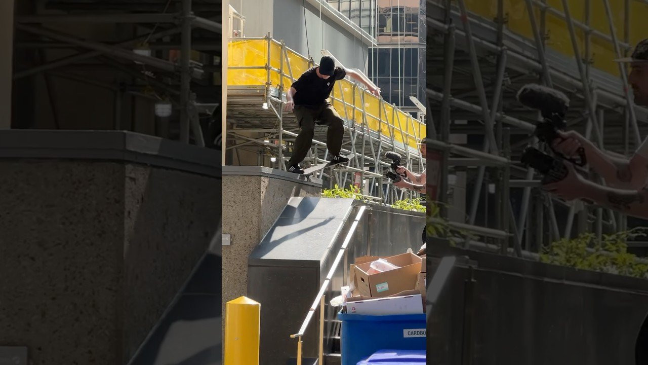 Mark Suciu went in on the Adidas x Thrasher Weekend 🇨🇦 Full video coming soon