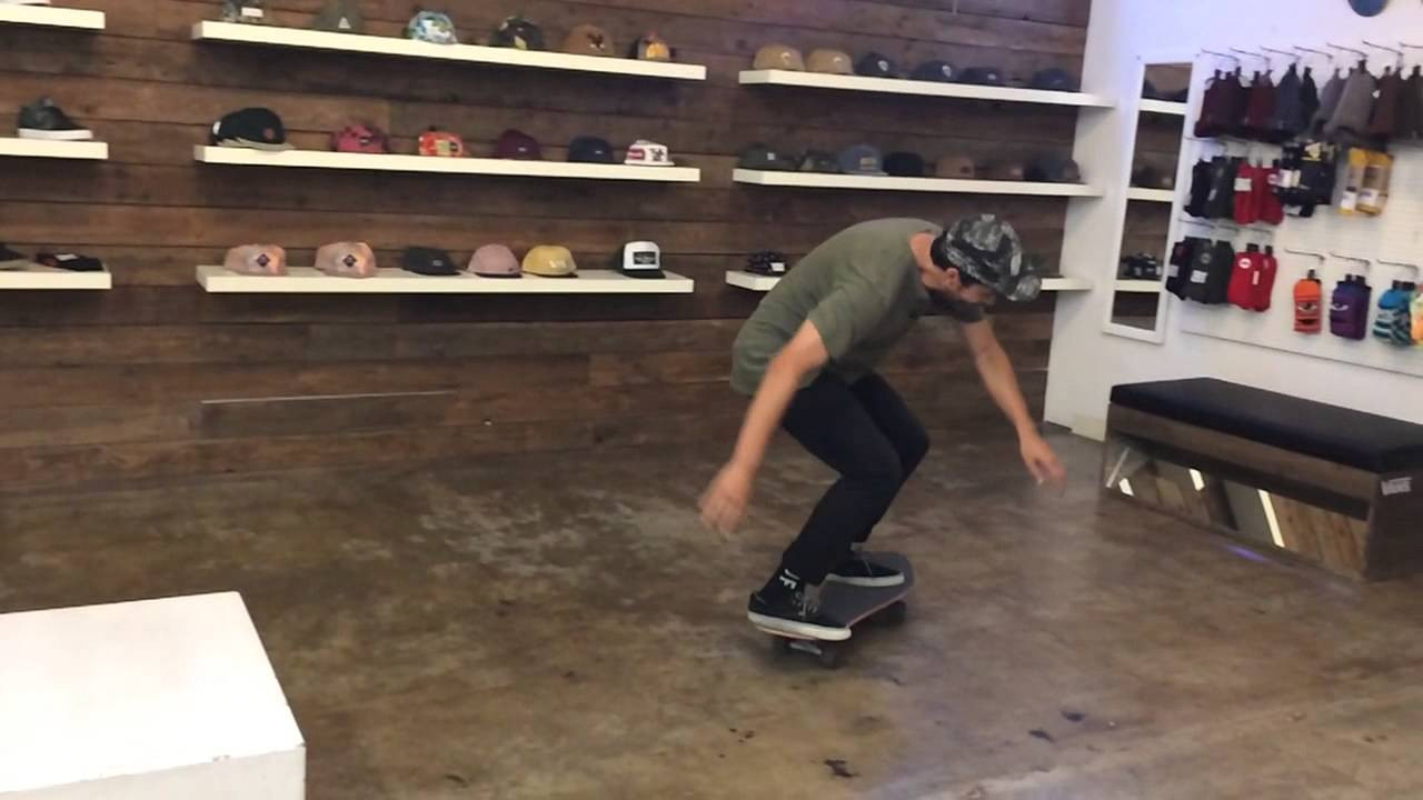 Rainy day at PDX 23rd shop// with Tim Pigsley// shot by Hannah Gale// Song- Boeboe- negative ROI