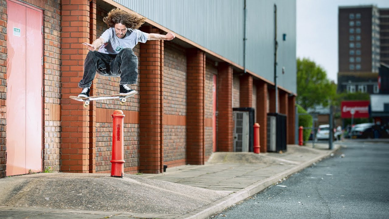 We are pleased to present Darby Gough's Grey video part, filmed between Essex, London & Birmingham by Ben Larthe, Jake Martinelli, Matt McDowell, Chris Oliver, Kevin Parrott, Alex Robertson & Jack Thompson. <br /><br />Edited by Darby Gough. <br /><br />Titles by Lorcan Fidler.<br /><br />Thumb photo: Ben Larthe.<br /><br />Read Darby's interview from Grey vol. 05 issue 21 here: https://www.greyskatemag.com/post/darby-gough-interview<br /><br />Music<br />It's Not Up to Us<br />Byard Lancaster<br /><br />https://www.greyskatemag.com/