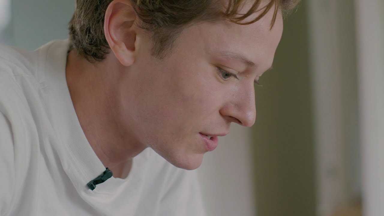 We are pleased to present 'Radius', a film by James Craven starring Matlok Bennett-Jones hanging out & skating within a one-mile radius of his home in Hackney, east London. <br /><br />Also featuring: Charlie Munro, Josh Nice, Mikey Patrick, Jamie Platt & Zach Riley.<br /><br />Thumb photo: Kingsford.<br /><br />https://www.greyskatemag.com/