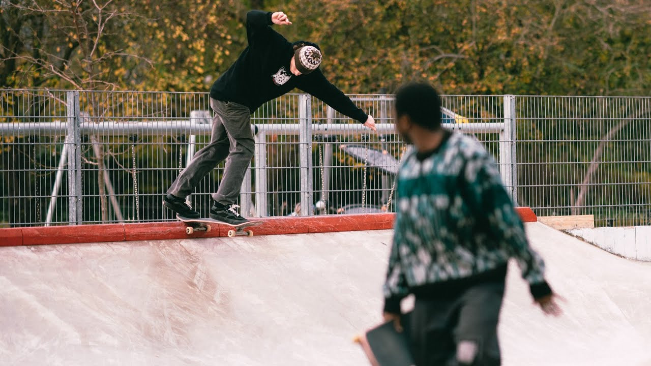 As part of its plans for Checkerboard Day 2021, Vans donated $50,000 to Hackney Bumps, the grassroots community skatepark in east London renovated by volunteers during the first lockdown last spring. The Hackney Bumps crew invited people to submit designs for a new obstacle to be built in time for Checkerboard Day (November 18). In the end the three winning designs were combined. The resulting obstacle – a long red slappy curb on top of a bank with hips either end a bump at one end – was finished just in time for the Checkerboard Day celebrations, which we sent filmmaker Dan Magee to document (as well as the pour a few days earlier).<br /> <br /> <br />Featuring: Shaun Currie, Amy Ram, Dexter Harrison, Taylor Jones, Saul Crumlish, Aaron Wilmot, Josh Cox, Joe Walker, Tom Delion, Paul Watson, Charlie Munro, Chris Oliver and more.<br /><br /> <br /> Filmed and edited by Dan Magee.<br /><br />Still photography: Rafal Wojnowski.<br /> <br /> Read more about the Hackney Bumps lockdown renovations here: https://www.greyskatemag.com/post/the-bumps-a-grassroots-community-project<br /> <br /> <br />Subscribe to our Youtube channel here: <br />https://www.youtube.com/channel/UCjoSeI8GlGqdmZZS3dDOLyQ<br /><br />https://greyskatemag.com/