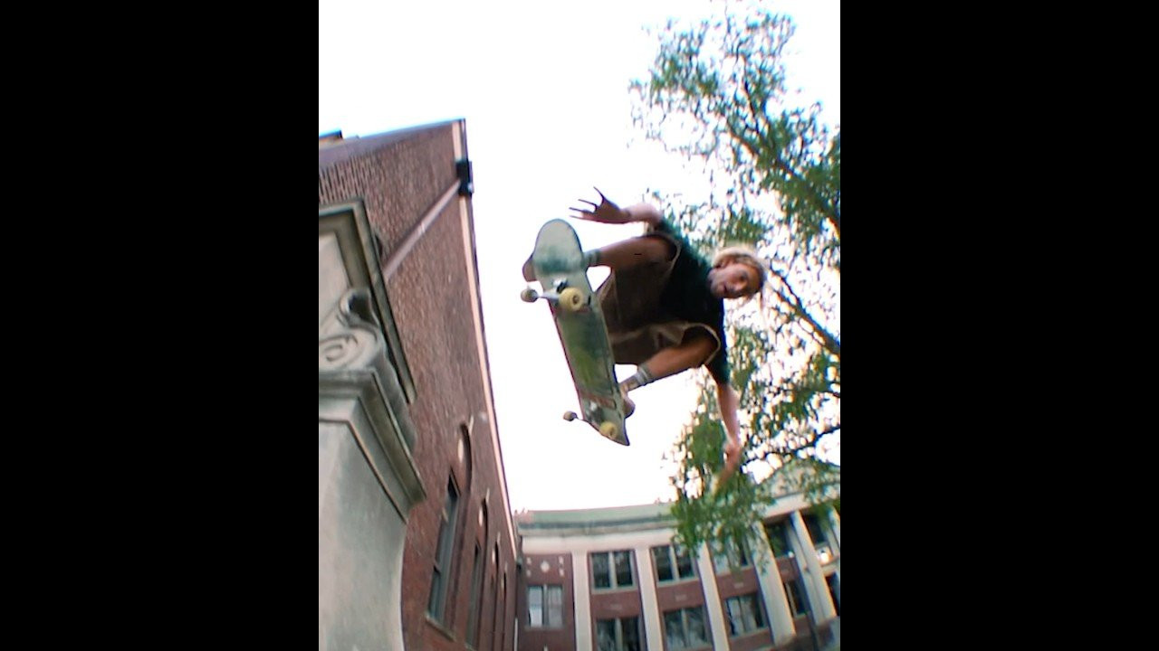 @simonbannerot in Indianapolis as seen in “SPLINTER” 💥✨ full video now playing at Crailtap.com 🚺🎥<br /><br />📹: @pabstbluerobin @danielpolicelli <br />📸: @taylor___ballard <br /><br />#GirlSkateboards