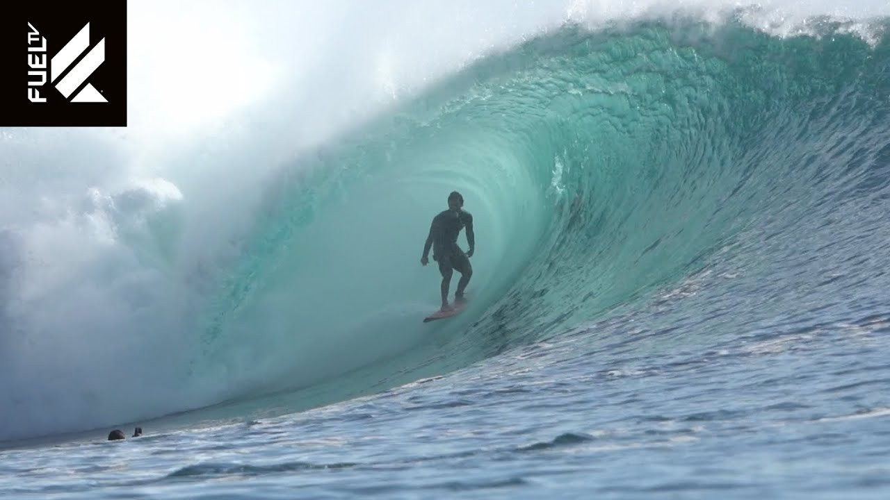 There are captions for multiple languages available for this episode. <br /><br />🛹 Thanks for subscribing! 🛹 https://youtube.com/@fueltv?sub_confirmation=1<br />🛹 Obrigado por se inscrever! 🛹 https://youtube.com/@fueltv?sub_confirmation=1<br /><br />Bruno Santos | Catch Up | S3E4<br /><br />Em 2008, o freesurfer brasileiro Bruno Santos surpreendeu o mundo ao vencer, como wildcard, os experientes surfistas do WSL Championship Tour na lendária onda de Teahupoo, no Taiti. Desde então, sua reputação como mestre dos tubos só cresceu. Nesta entrevista exclusiva, Santos revisita sua trajetória.<br /><br />Watch more at https://fuel.tv<br />Assista mais em https://fuel.tv