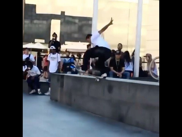 Enjoy the videos and music you love, upload original content, and share it all with friends, family, and the world on YouTube.