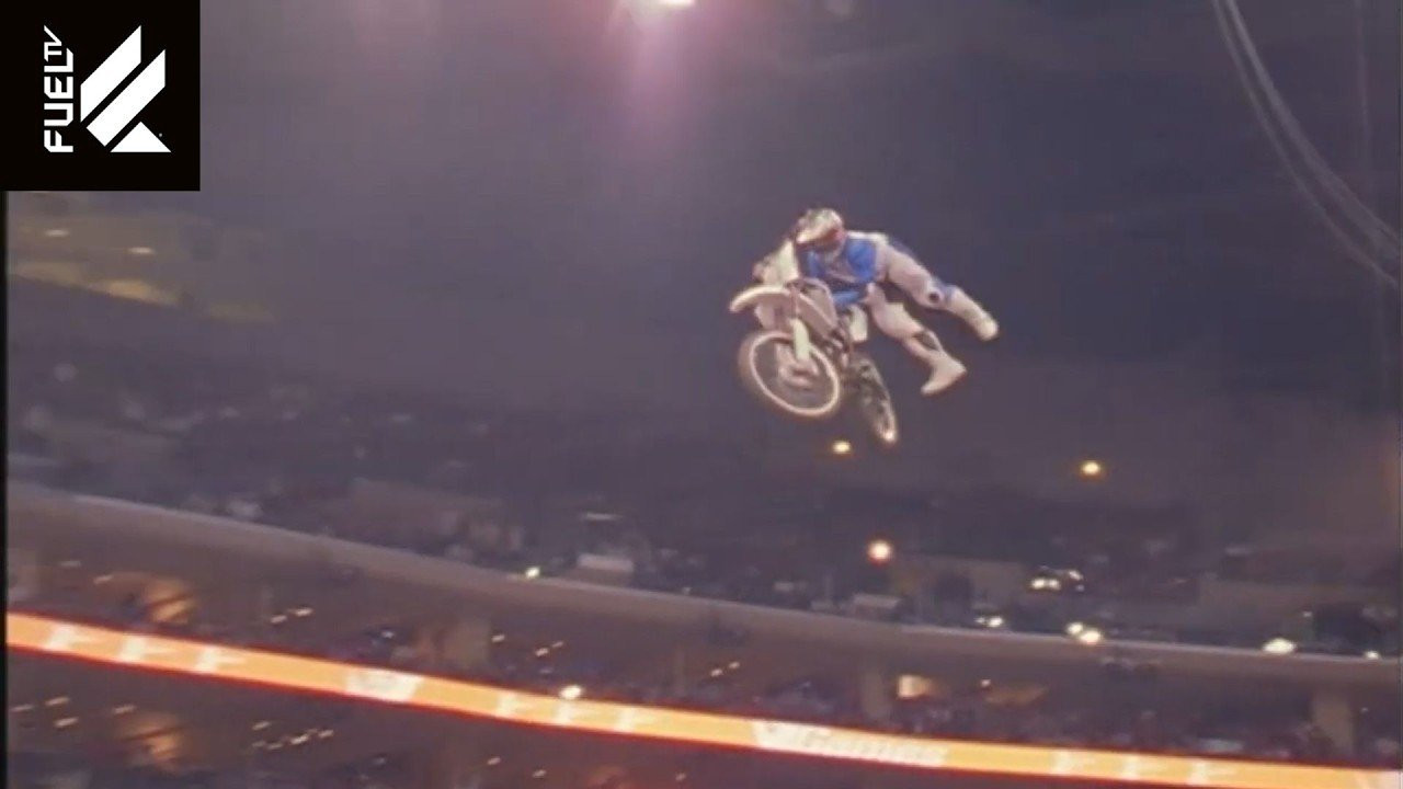 🛹 Thanks for subscribing! 🛹 https://youtube.com/@fueltv?sub_confirmation=1<br /><br />Beau Bamburg | M80 | S1E2<br /><br />Beau Bamburg. Oregon, and contests in LA and Cleveland to check his style. Also check out Dave Lombardo, the drummer for Slayer, tell how much he is into moto and how it compares to decimating crowds behing the kit. Beau Manley speaks his mind and shows you why he is Blowin' Up.<br /><br />Watch more at https://fuel.tv