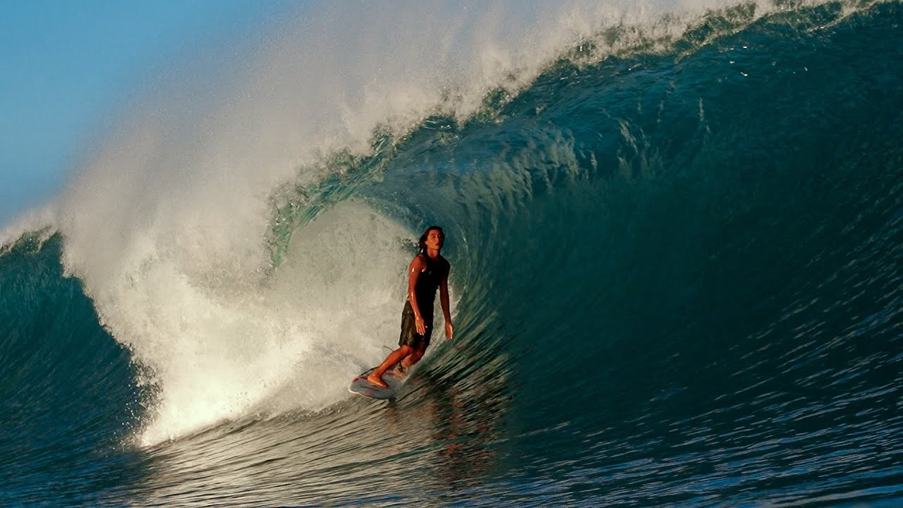 After a trip cancellation for the beginning of August, Riku found himself with some time off and an opportunity to chase a swell elsewhere in Indonesia, after a long and somewhat of a failed mission Riku returned home to score this close by.<br /><br />ALAIA MENTAWAI <br />www.alaiamentawai.com<br /><br />Filmed by Dave Mathew (Water), Natsuko Shibata <br />Edited by Natsuko Shibata