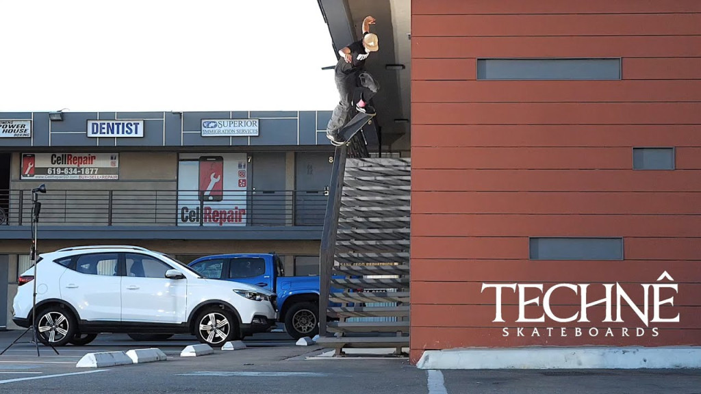 A menace to all inclined steel in his path, Joe Hinson attacks huge rails and hellacious kinkers with total authority. <br /><br />Keep up with Thrasher Magazine here:<br /> http://www.thrashermagazine.com<br /> http://www.facebook.com/thrashermagazine<br /> http://www.instagram.com/thrashermag<br /> http://www.twitter.com/thrashermag