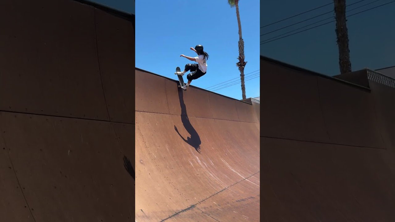 ‘Crush Ltd’ board is back with new colors printed over foil to give it that metallic look. If you know, you know.<br /><br />The Blue comes in 8.25 x 31.92 x 14 WB, Silver in 8.5 x 32.1 x 14.25 WB. Both on her Twin Nose shape