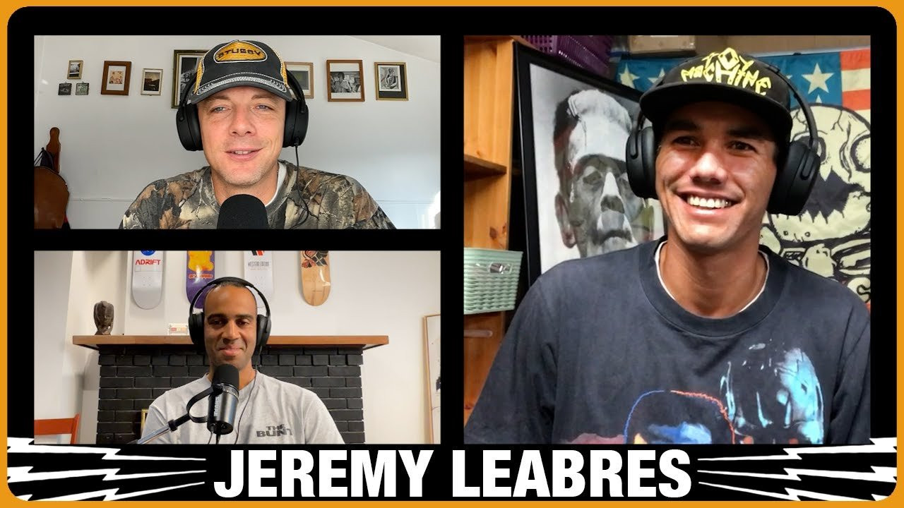 Welcome back inside Studio E for an interview with Jeremy Leabres<br /><br />00:00 We are back!<br />06:40 Jeremy Leabres Interview<br />48:52 Rapid Fire w/ The Ghost<br />01:06:54 The Post Office<br />01:16:54 The Rundown: The Skateboard World's Source For Sports<br /><br /><br /><br /><br /><br /><br />http://www.thebuntlive.com<br />http://www.patreon.com/thebunt<br />Check out this week's Shoutout Of The Week: http://www.entertheden.com/bunt