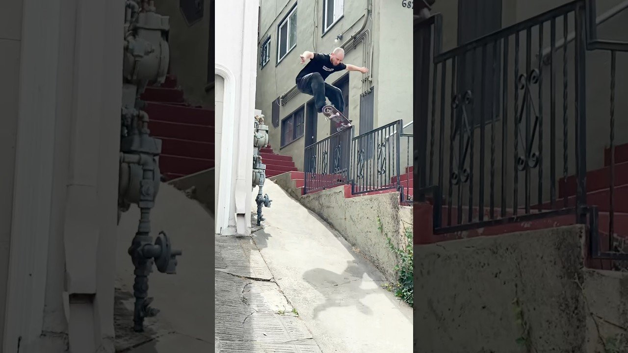 The Volcom squad demolishing everything in sight 🧨