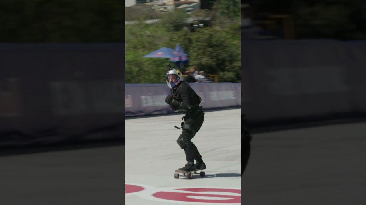 Watch Sandro Dias breaking two world records 👉 https://win.gs/4moEfXL