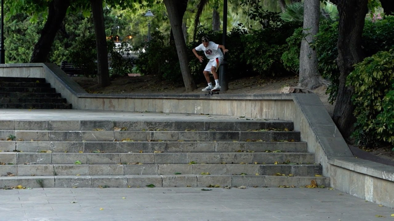 Skateboarding might be short on fresh talent right now, but there are still crews keeping the streets alive. One of them is rolling through Stuttgart with filmer Paul Profröck, alongside Jan Cimander, Arthur Zeibig, Elvis Merkelbach, Julius Christmann, Michael Haeusler and more. The FX Crew squad spent a year stacking clips around their hometown, and got some additional clips in Barcelona, Paris, and Mallorca. The video premiered at SKTWK – and now it’s time to check out some of the next names to watch.<br /><br />More from us:<br />website // https://bubbleskatemag.com/<br />instagram // https://www.instagram.com/bubbleskatemag/<br />tiktok // https://www.tiktok.com/@bubbleskatemag