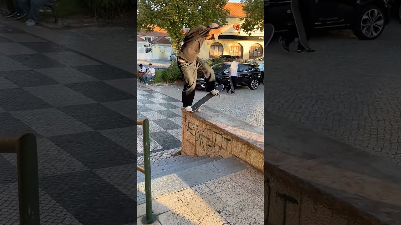 The Redbull squad blazes through Portugal ☄️