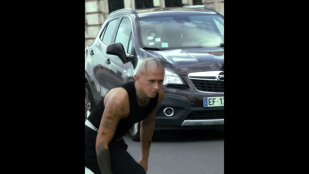 A quick dose of clips from Alan Buenfil's "SWANTASIA" video, which combines crews from Mexico and France's capital cities 🇲🇽🇫🇷